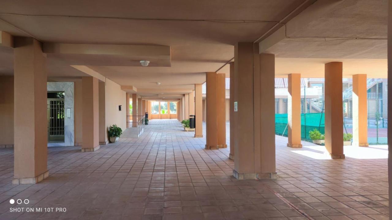 Salobrena - Primera Linea De Playa Junto Al Paseo Maritimo Eksteriør bilde
