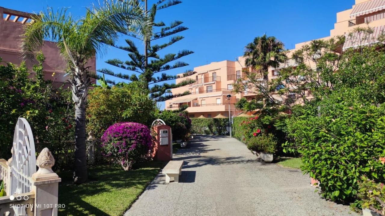 Salobrena - Primera Linea De Playa Junto Al Paseo Maritimo Eksteriør bilde